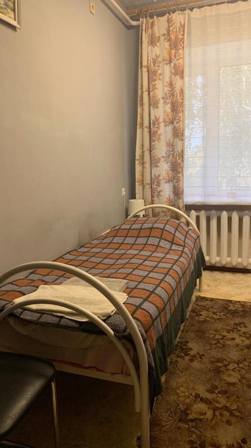 Hotel Uyut Кременчуг Экстерьер фото