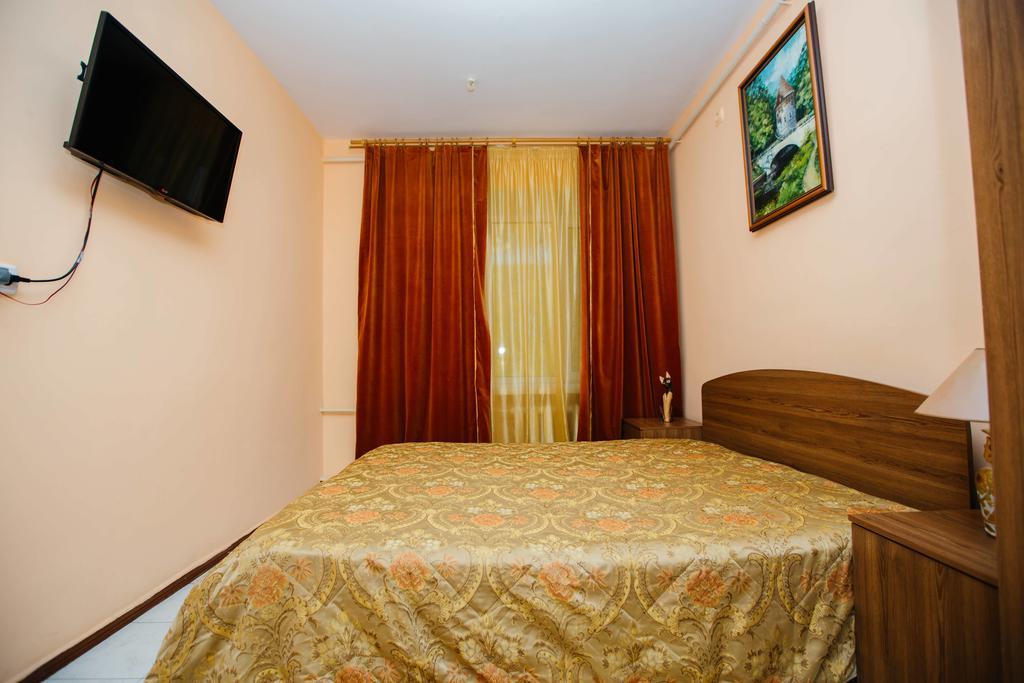 Hotel Uyut Кременчуг Номер фото